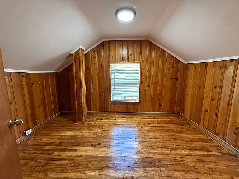 356 Lenox St — Photo 10