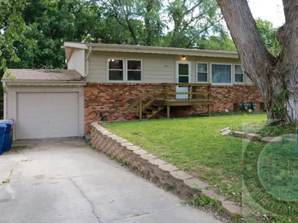 Alexander 8307 S 38 St, 8307 S 38th St #8307, Bellevue, NE 68147