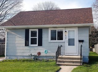 1932 31st St, Two Rivers, WI 54241