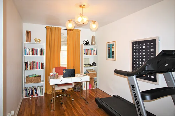 Rented by ONE ELEAZAR LLC | media 11