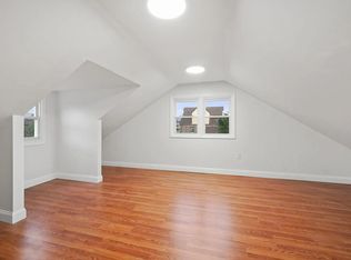 1670 Abby Rd, Merrick, NY 11566