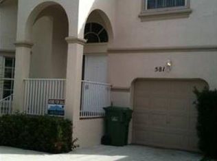 581 NW 157th Ln, Pembroke Pines, FL 33028