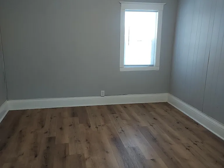 329 Marshall St #329 — Photo 4