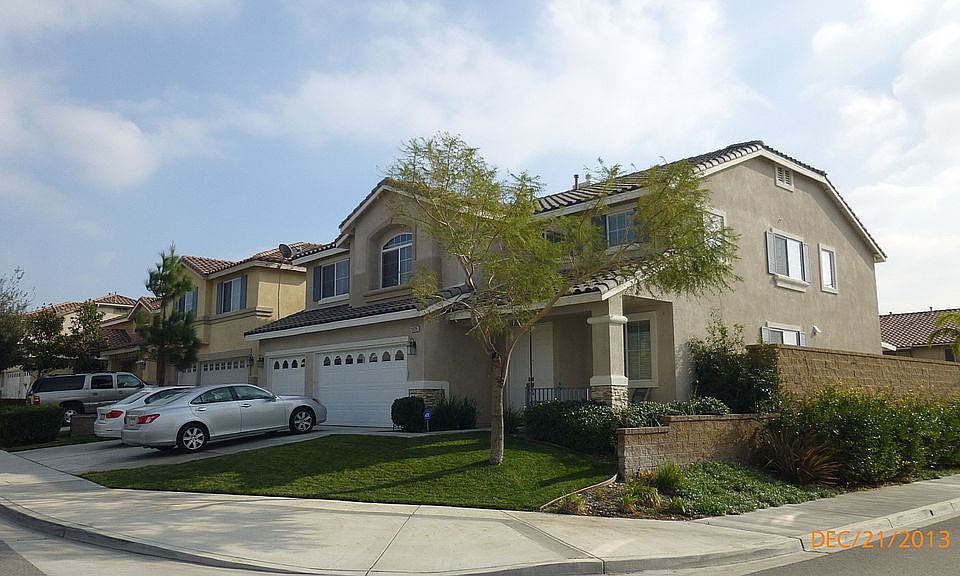 1st image of 15935 Oyster Bay Ln