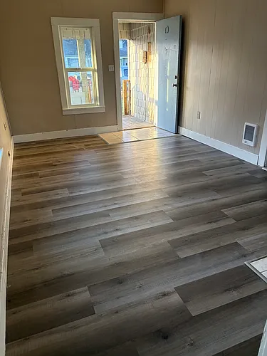 1503 Bay Ave Photo 1