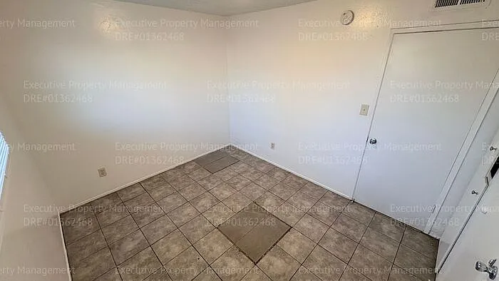 1813 Oregon St #1815-3 — Photo 16