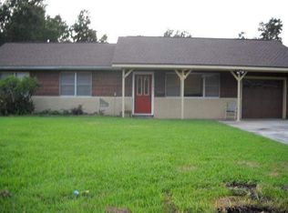 2801 Rose Ln, Groves, TX 77619