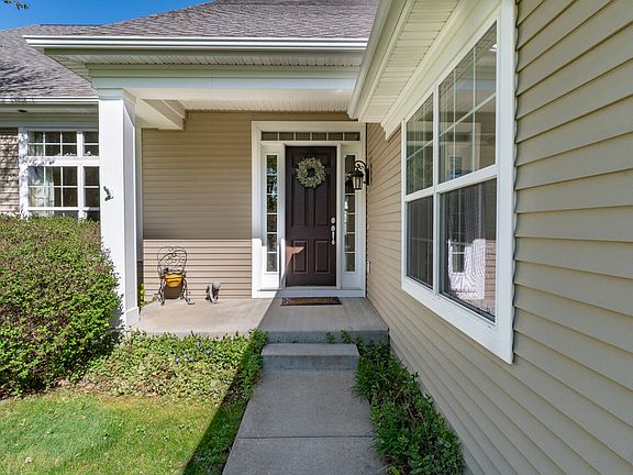 4th image of 8660 Oakland Hills Cir