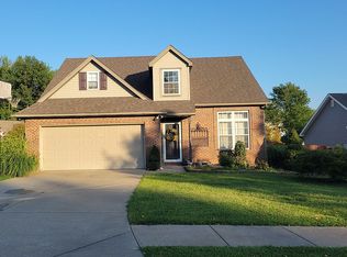 8027 Bayberry Dr, Evansville, IN