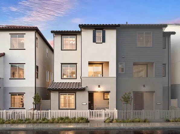 2648 Sprout Ln #102, Corona, CA 92883