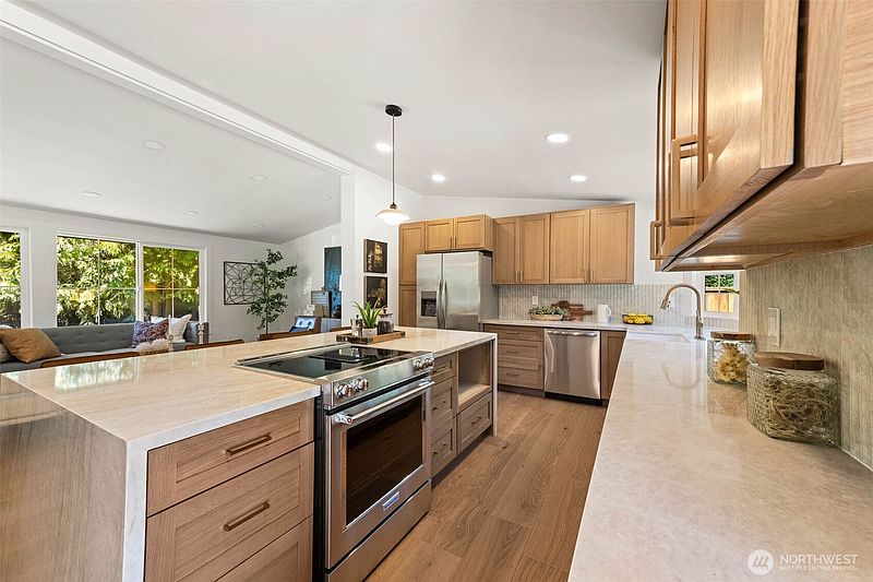 5th image of 8655 NE 170th Street