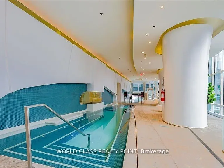 1 Bloor St E #1511 — Photo 34