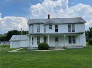 241 Winfield Ave, Winfield, WV 25213