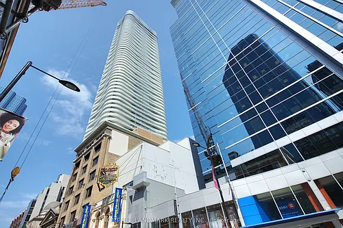 197 Yonge St Photo 1