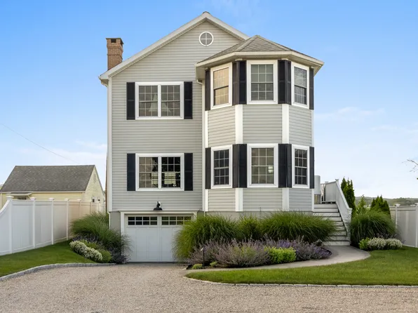 15 Buckingham Avenue, Old Saybrook, CT 06475