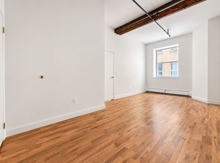 275 Park Ave APT 3I, Brooklyn, NY 11205