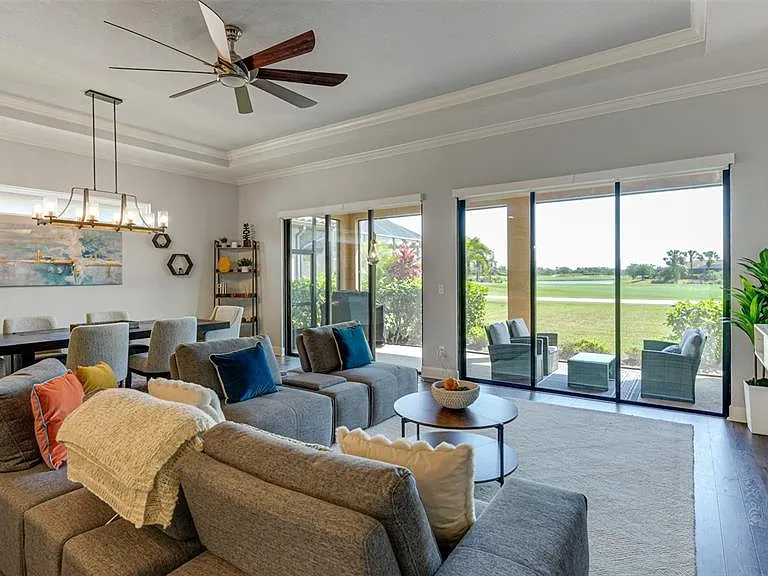 4511 Terrazza Ct — Photo 6