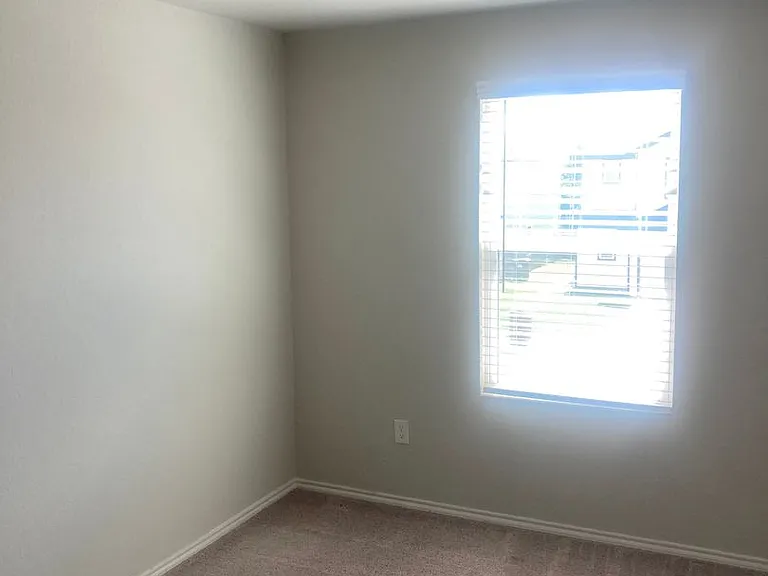 3815 Key West Way — Photo 10