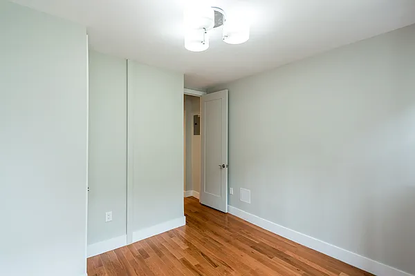 Rented by Nooklyn NYC LLC | media 57