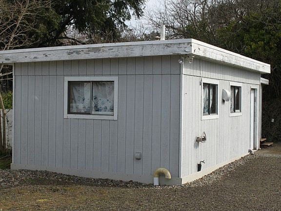 2nd image of 808 Magellan Ave NW
