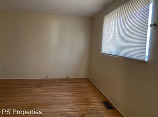 1113 Mesilla St NE, Albuquerque, NM 87110