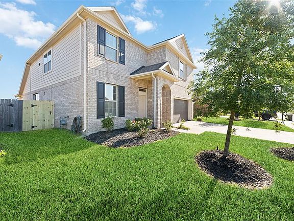 3rd image of 24046 Silver Sunset Ln
