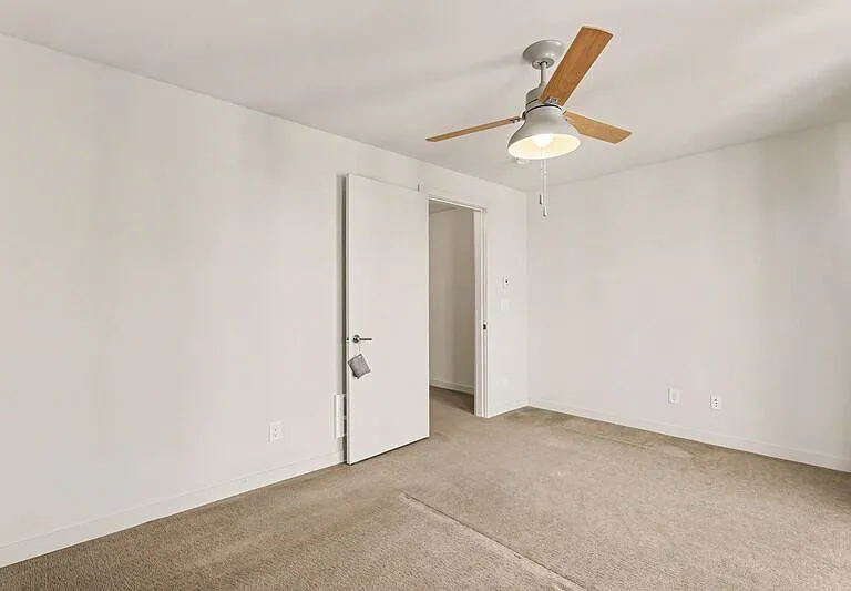 3810 California Ave SW #B — Photo 12