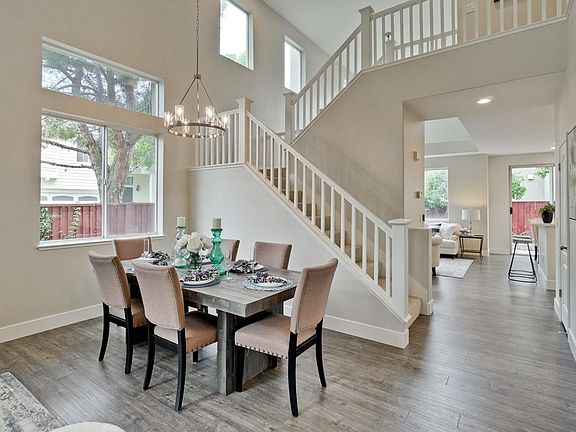 5th image of 437 River Rock Ct