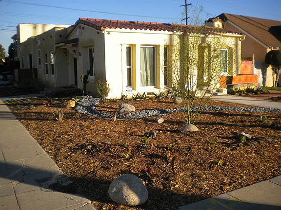 3rd image of 3660 W 57th St
