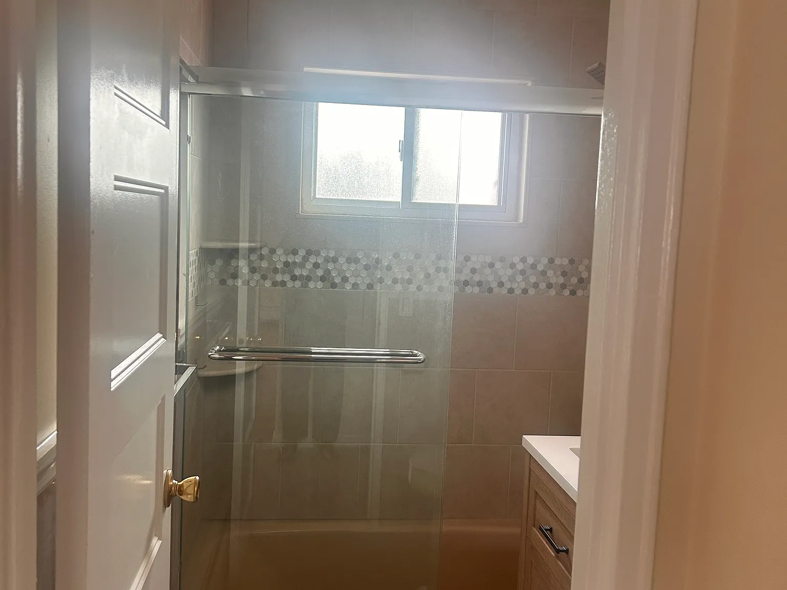 1 bed, 720 sqft, $2,000 — Photo 2