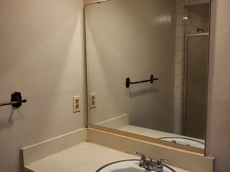 2716 Saint George Pl — Photo 12