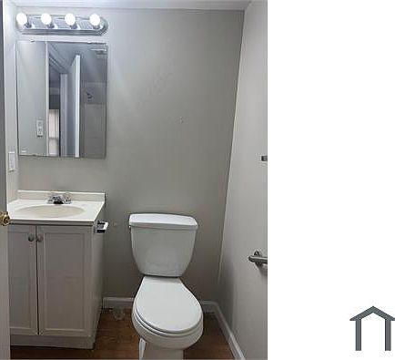 3rd image of 4024 Pleasant St #B