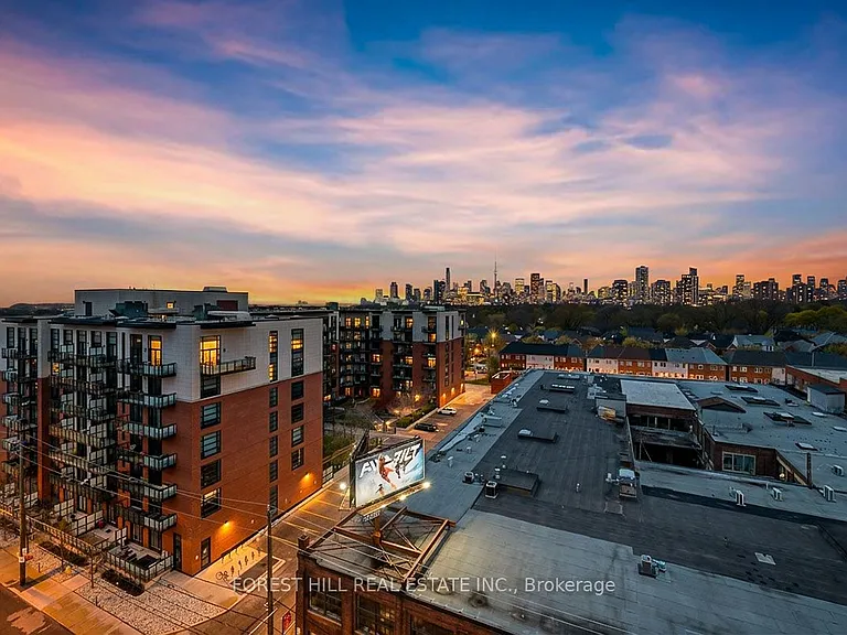 233 Carlaw Ave #804 — Photo 38