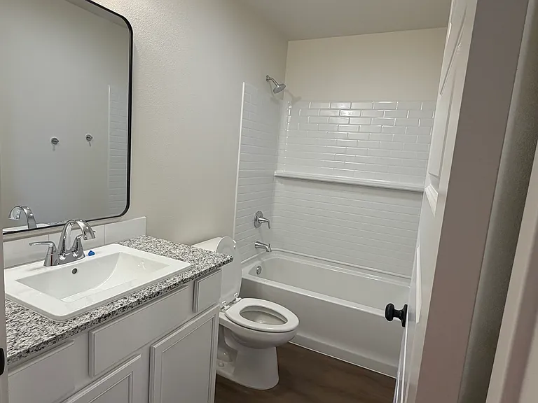 10505 Dayton Rd — Photo 7