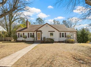 110 Ridgecrest Dr, Greenville, SC 29609