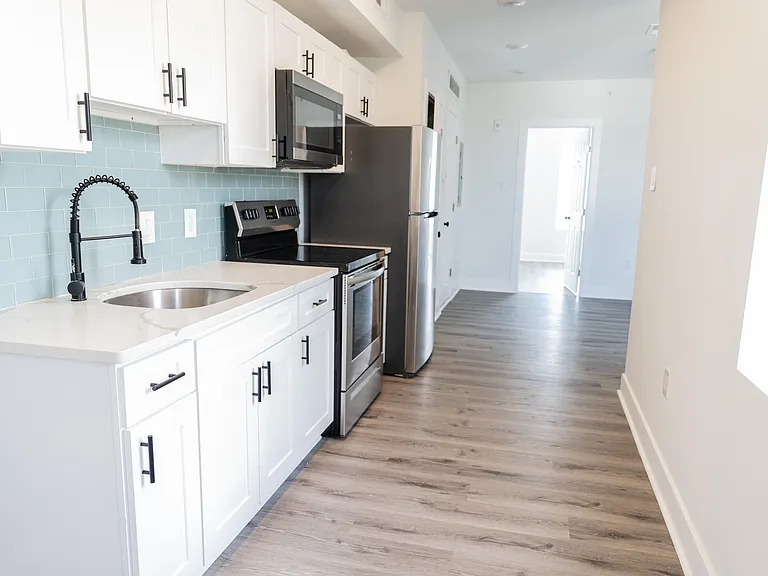 723 N 40th St #3 — Photo 10
