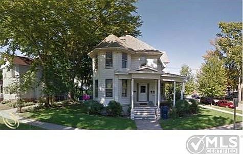 319VanBurenBayEXT.jpg