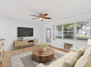 247 Ventnor #R, Deerfield Beach, FL 33442