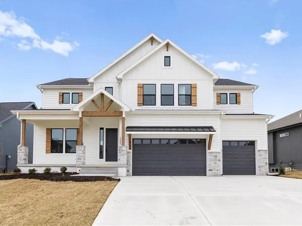 1605 SW Arbor Park Dr, Lees Summit, MO 64082