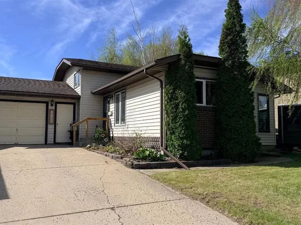 5709 N 40th St, Lloydminster, AB T9V 2P5