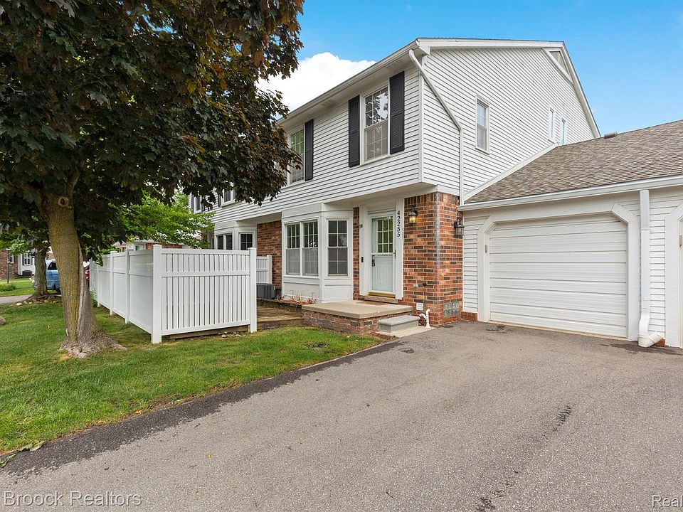 1st image of 42255 Old Pond Cir