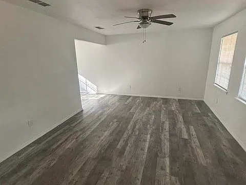 605 N 11th St — Photo 5