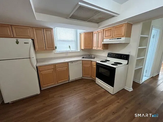 86 Grove St #A2 — Photo 9