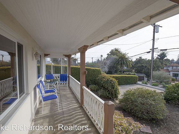 3rd image of 2226 Chapala St
