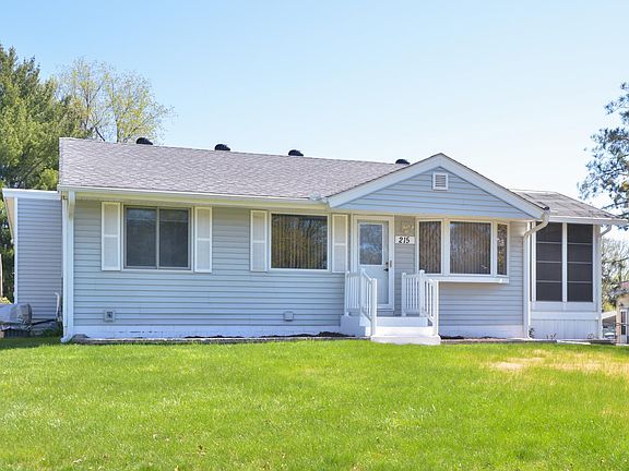4th image of 215 Keith Rd