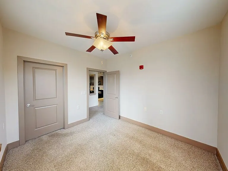 Latitude at Deerfield Crossing — Photo 68