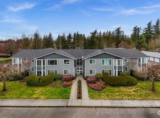 105 Fairside Dr APT 2D, Lynden, WA 98264