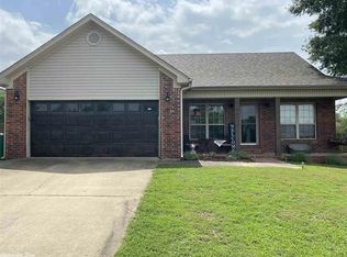 85 Chariot Cv, Austin, AR 72007