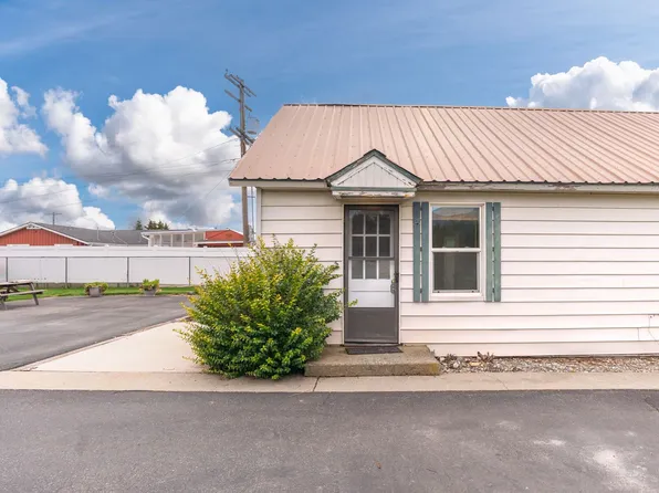 EN - 2510 / 2516 Chatham Hill Dr, 2510 Chatham Hill Dr #4, Wenatchee, WA 98801