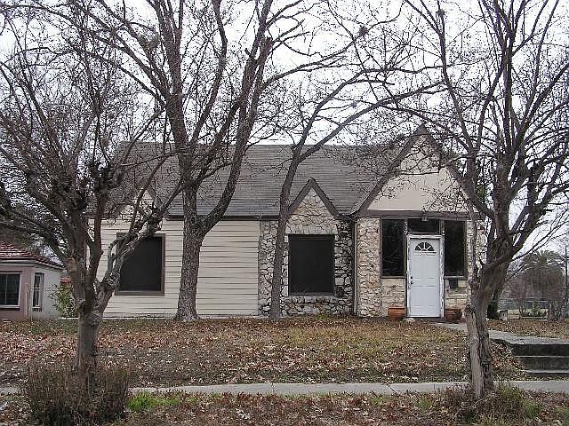 1st image of 339 Avant Ave